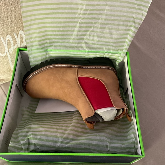 Ladies booties - Picture 4 of 5